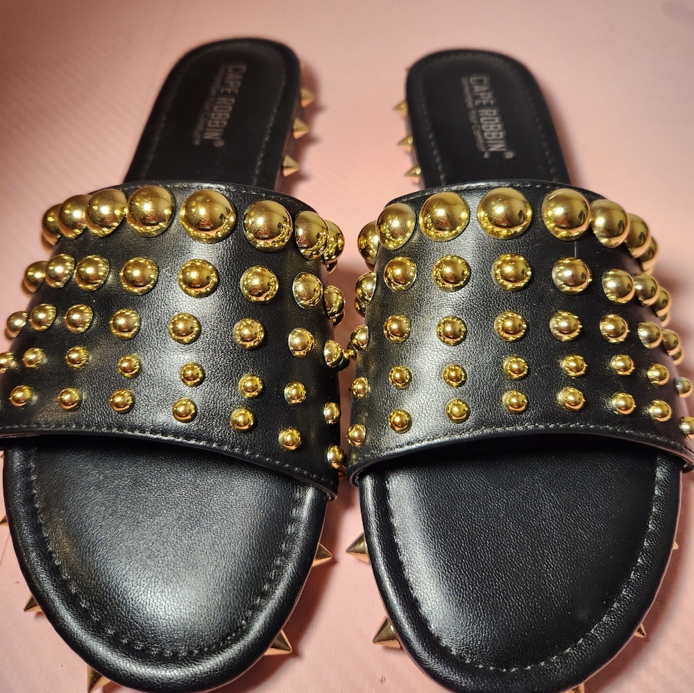 Cape Robbin Sandals